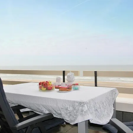 Aan Het Strand 아파트